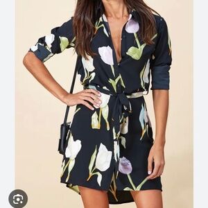 Shirt dress mini with tulip print XS